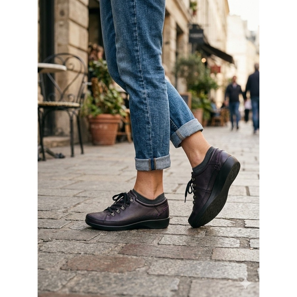 Ziera Women's Size 39 W Purple Leather Comfort Lace Up Shoes  Orthotic Walking